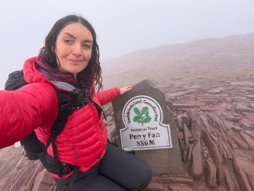 Pen Y Fan, Bannau Brycheiniog –&nbsp;886m/2,907ft